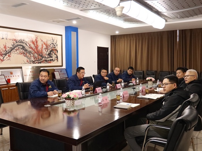 山東卡特重工機械有限公司劉總一行蒞臨力克川參觀交流 (1).JPG 山東卡特重工機械有限公司劉總一行蒞臨力克川參觀交流 (1).JPG